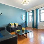 Chiado Bairro Alto, Bright And Newly Renovated 3 Bedroom Apartment, Lisbon Historical Center