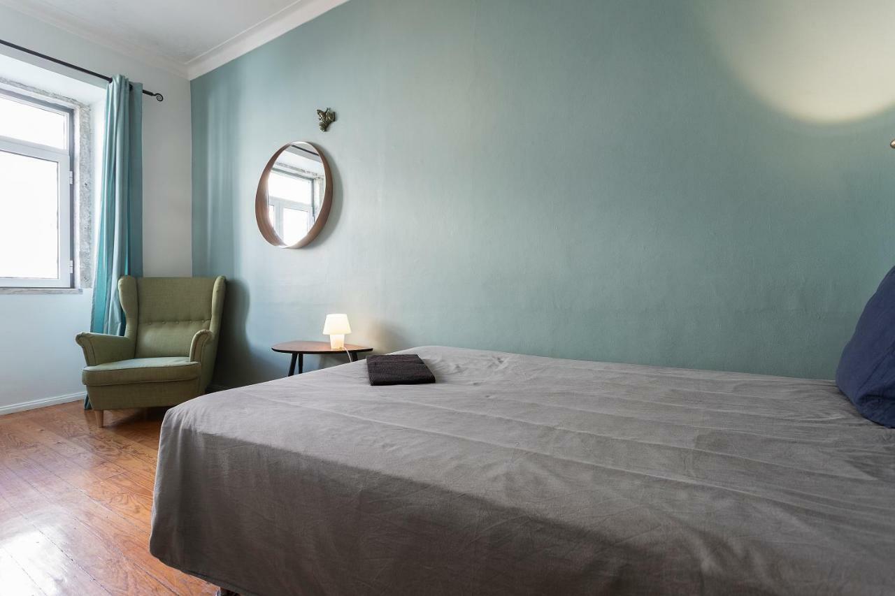 Chiado Bairro Alto, Bright And Newly Renovated 3 Bedroom Apartment, Historical Center * Lisboa